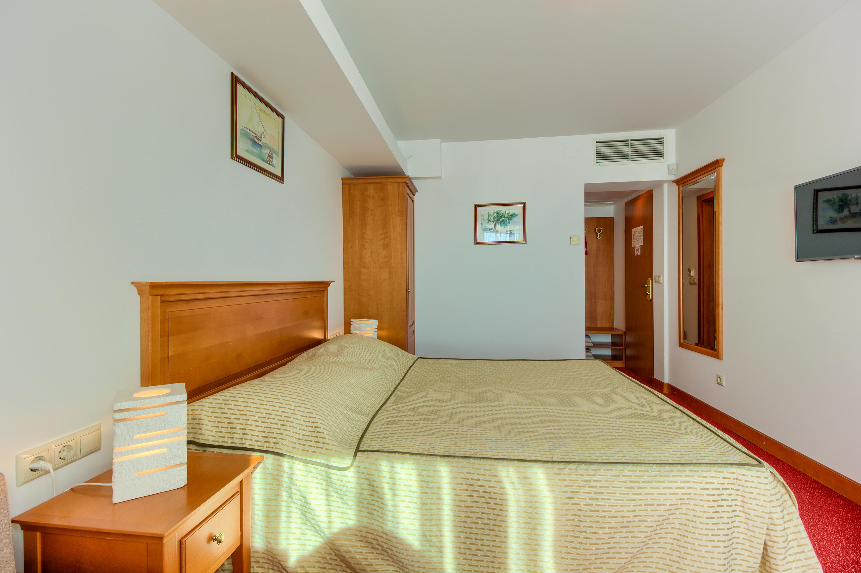 Hotel Villa Dvor Omiš Εξωτερικό φωτογραφία