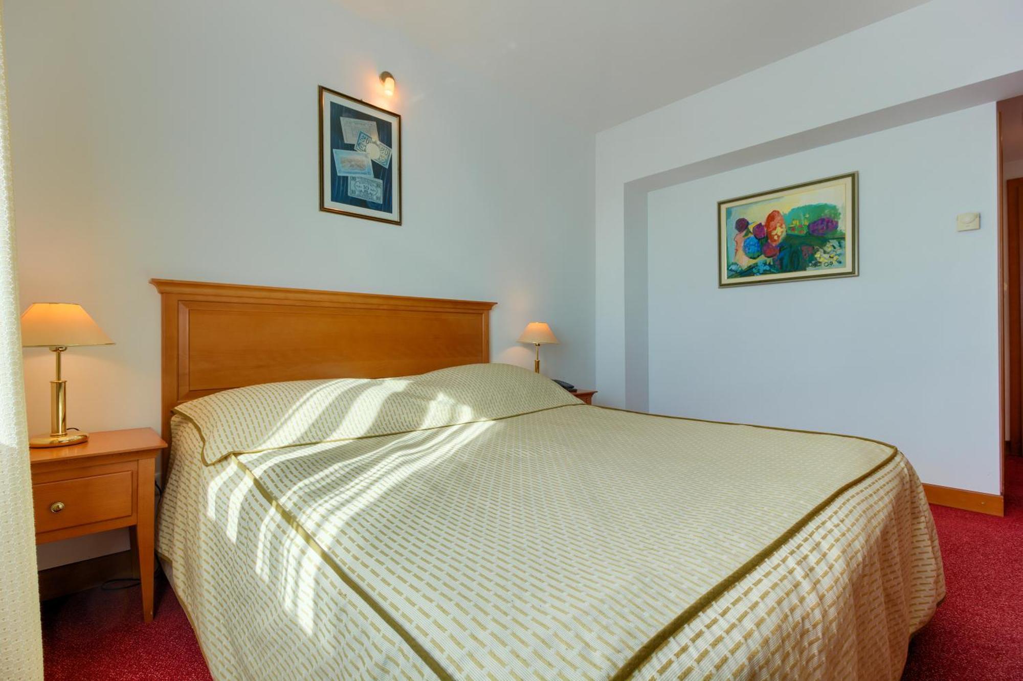 Hotel Villa Dvor Omiš Δωμάτιο φωτογραφία