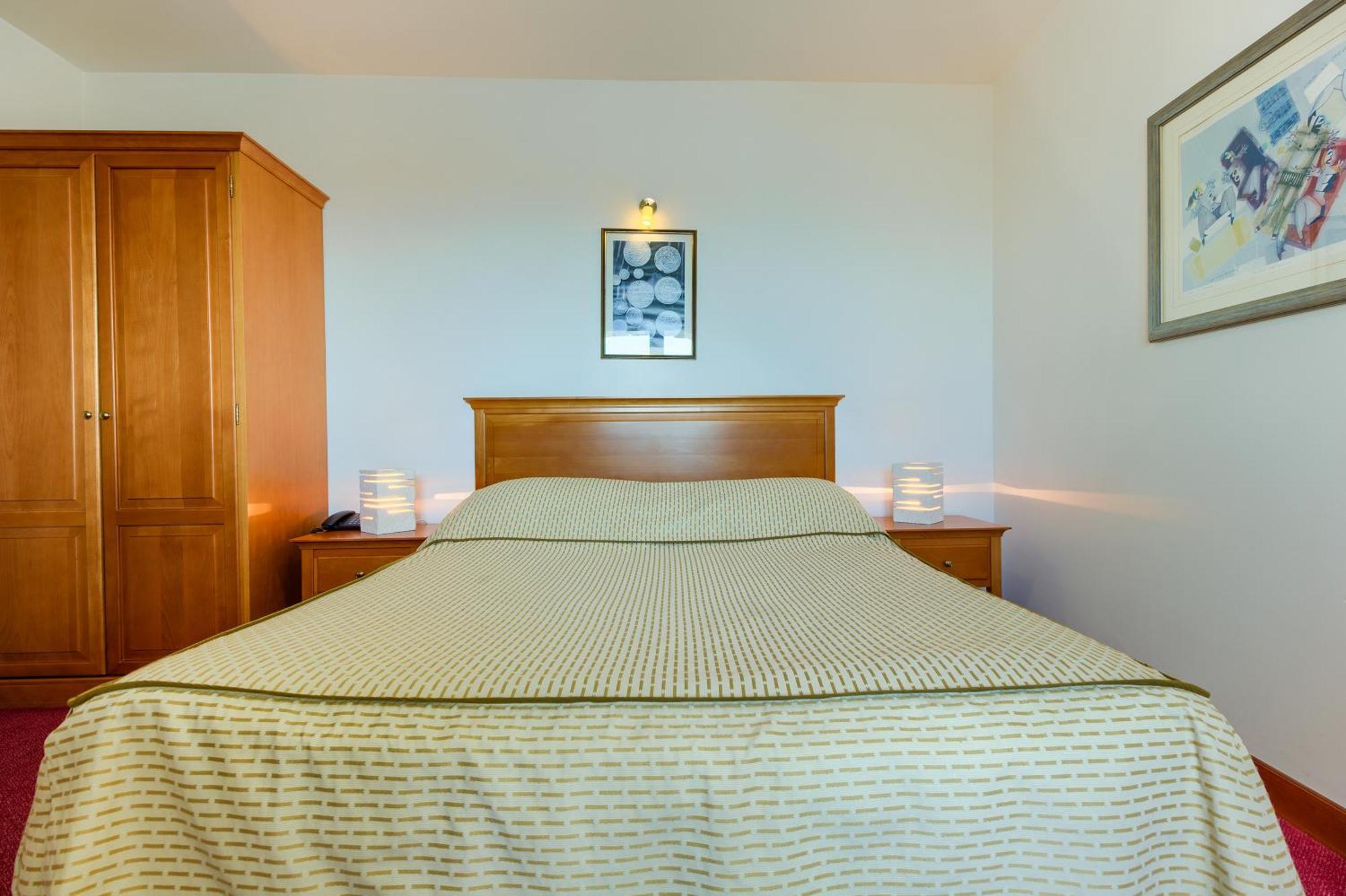Hotel Villa Dvor (Adults Only) Omiš Δωμάτιο φωτογραφία
