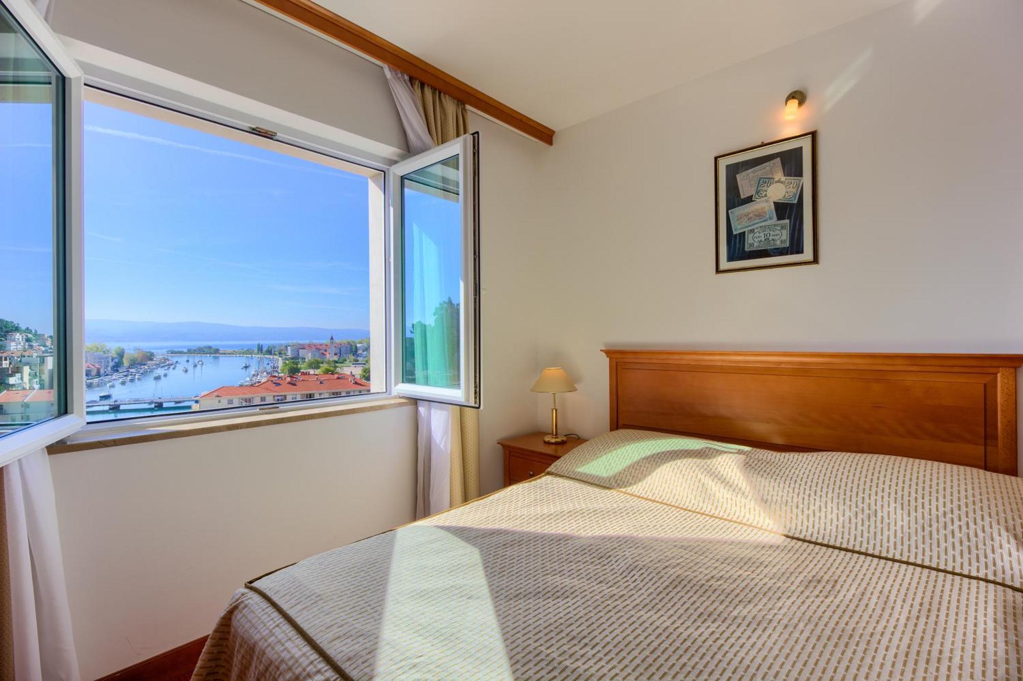 Hotel Villa Dvor Omiš Δωμάτιο φωτογραφία