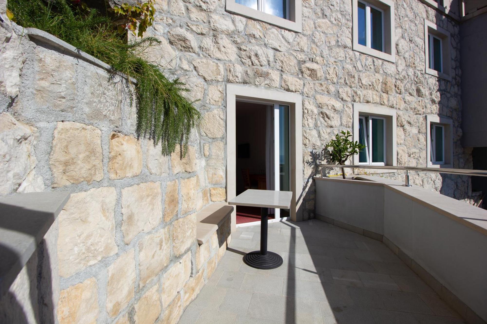 Hotel Villa Dvor Omiš Δωμάτιο φωτογραφία